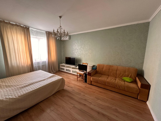 Продам однокомнатную (1-комн.) квартиру, Ленина пр-кт, 95кИ, Новороссийск г