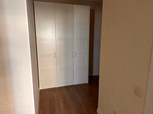 Продам однокомнатную (1-комн.) квартиру, Ленина пр-кт, 95кИ, Новороссийск г