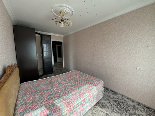 Продам двухкомнатную (2-комн.) квартиру, 2 Таманской Дивизии ул, 59, Нальчик г