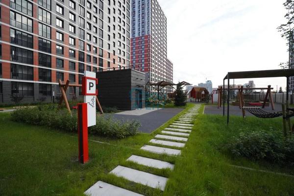 Продам однокомнатную (1-комн.) квартиру, Большой пр-кт, 6, Выра д