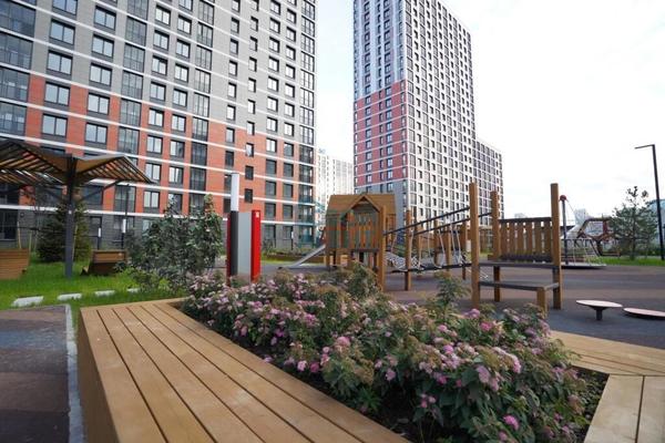 Продам однокомнатную (1-комн.) квартиру, Большой пр-кт, 6, Выра д