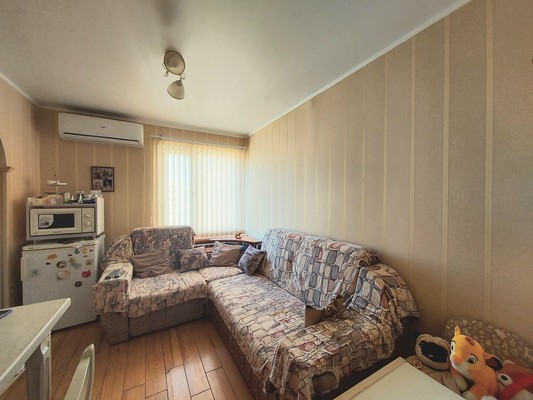 Продам многокомнатную квартиру, Ракетная ул, 32, Симферополь г