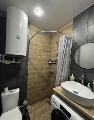 Продам трехкомнатную (3-комн.) квартиру, Ботаническая ул, 13, Казань г