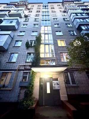 Продам двухкомнатную (2-комн.) квартиру, Большая Черёмушкинская ул, 3к3к1, Москва г