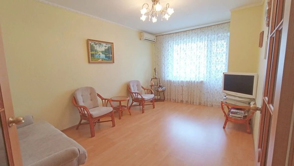 Продам двухкомнатную (2-комн.) квартиру, Горшкова пр-кт, 2ка, Ростов-на-Дону г