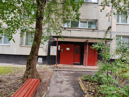 Продам двухкомнатную (2-комн.) квартиру, Богатырский пр-кт, 3к1, Санкт-Петербург г