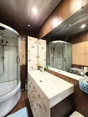 Продам двухкомнатную (2-комн.) квартиру, 6, Коммунарка п