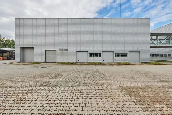 Продам коммерческое помещение 7 660 м2, Рублево-Успенское шоссе 24 км, 1, Москва г