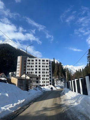 Продам однокомнатную (1-комн.) квартиру, Горная ул, 4, Домбай кп