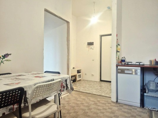 Продам двухкомнатную (2-комн.) квартиру, Екатерининская ул, 23, Мурино п