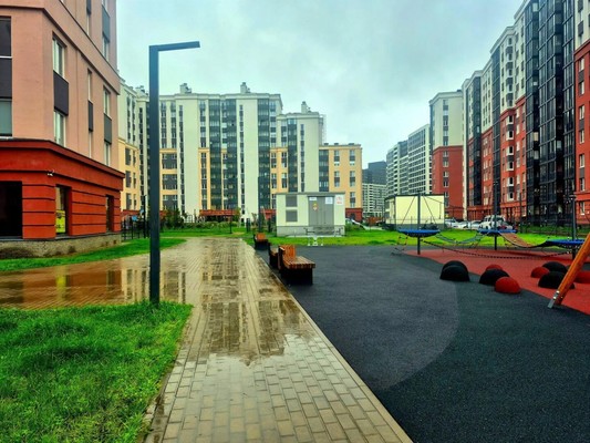 Продам двухкомнатную (2-комн.) квартиру, Екатерининская ул, 23, Мурино п