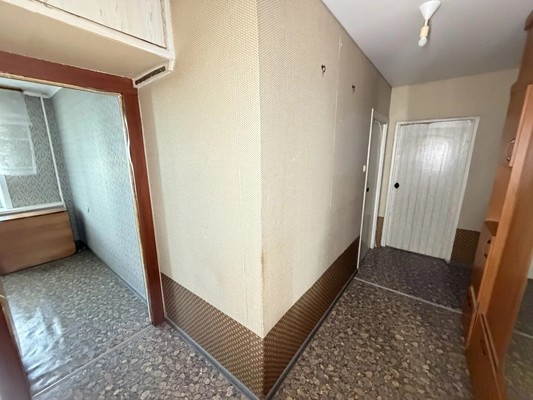 Продам двухкомнатную (2-комн.) квартиру, Дружба мкр, 22, Комсомольск-на-Амуре г