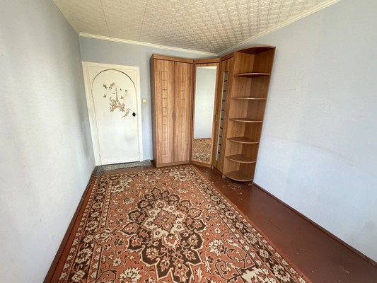 Продам двухкомнатную (2-комн.) квартиру, Дружба мкр, 22, Комсомольск-на-Амуре г