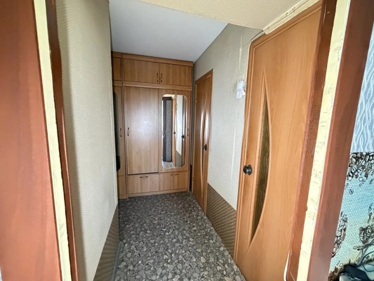 Продам двухкомнатную (2-комн.) квартиру, Дружба мкр, 22, Комсомольск-на-Амуре г