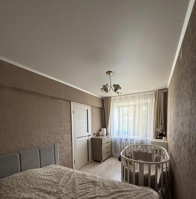 Продам двухкомнатную (2-комн.) квартиру, Кузбасская ул, 36, Пермь г