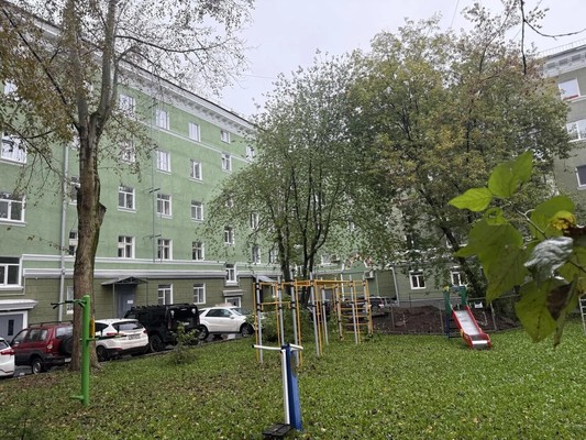 Продам двухкомнатную (2-комн.) квартиру, Смирнова ул, 3, Пермь г