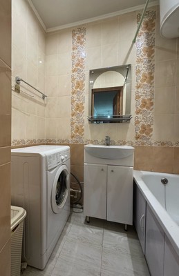 Продам двухкомнатную (2-комн.) квартиру, Механизаторов пер, 4, Морки пгт