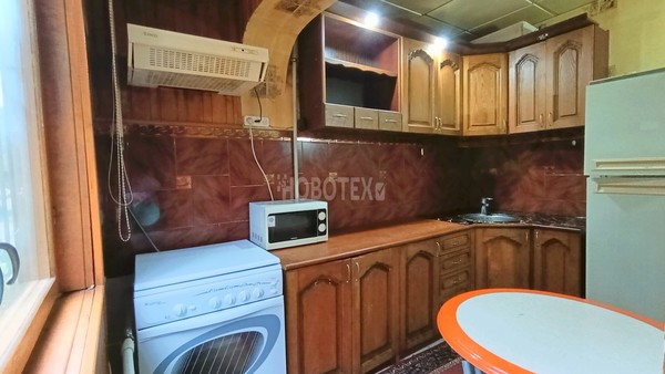 Продам однокомнатную (1-комн.) квартиру, Комарова ул, 52, Апшеронск г