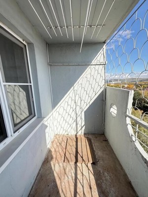 Продам трехкомнатную (3-комн.) квартиру, Партизанская ул, 15к2, Комсомольск-на-Амуре г