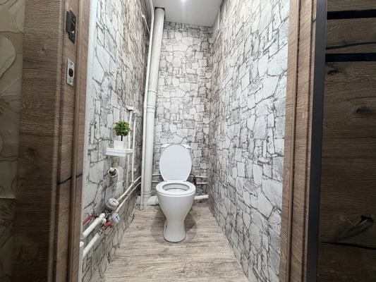 Продам трехкомнатную (3-комн.) квартиру, Партизанская ул, 15к2, Комсомольск-на-Амуре г