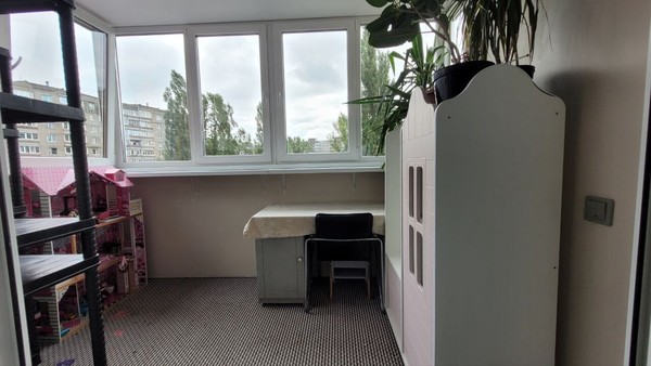 Продам двухкомнатную (2-комн.) квартиру, Л.Шевцовой б-р, 51, Калининград г