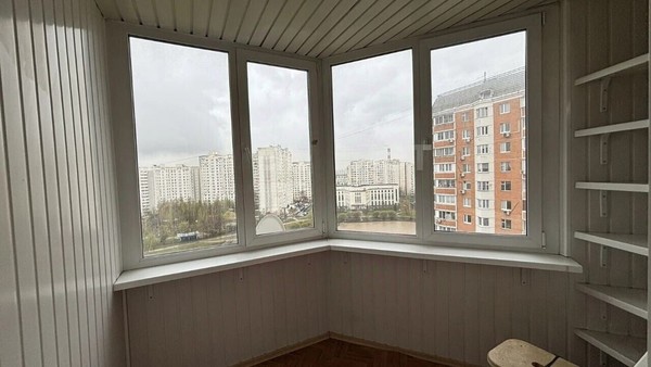 Сдам трехкомнатную (3-комн.) квартиру, Витте аллея, 4к1, Москва г
