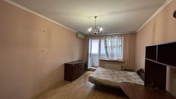 Сдам трехкомнатную (3-комн.) квартиру, Витте аллея, 4к1, Москва г