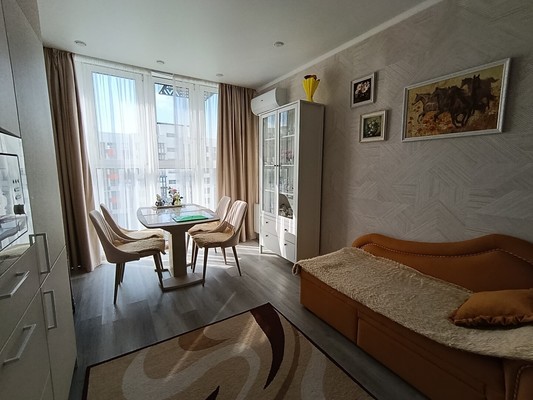 Продам двухкомнатную (2-комн.) квартиру, Крылова ул, 13к3, Анапа г