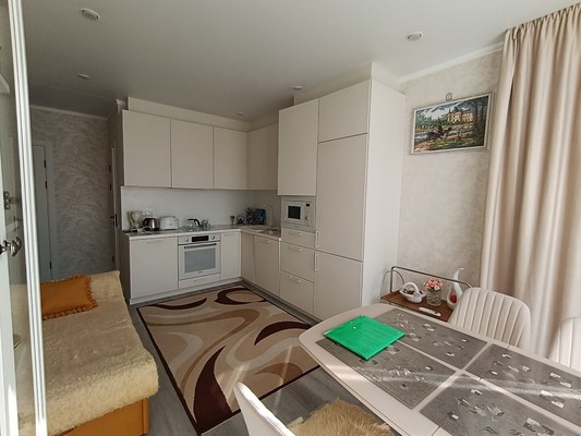 Продам двухкомнатную (2-комн.) квартиру, Крылова ул, 13к3, Анапа г