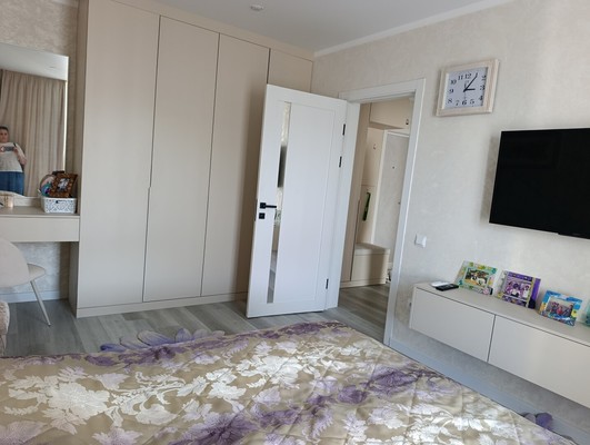 Продам двухкомнатную (2-комн.) квартиру, Крылова ул, 13к3, Анапа г