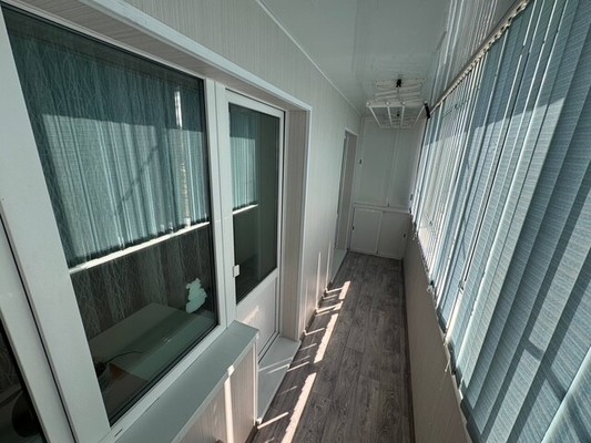Продам трехкомнатную (3-комн.) квартиру, Молодогвардейская ул, 16к2, Комсомольск-на-Амуре г