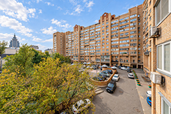 Продам двухкомнатную (2-комн.) квартиру, Долгоруковская ул, 40, Москва г