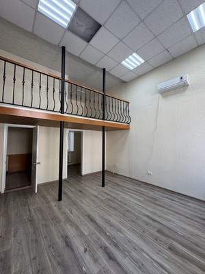 Сдам трехкомнатную (3-комн.) квартиру, Жуковского ул, 26, Симферополь г
