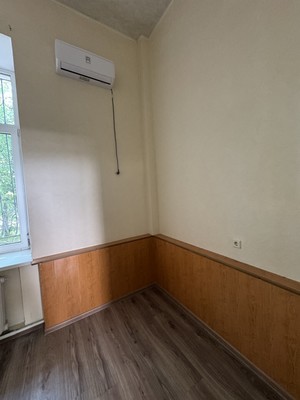 Сдам трехкомнатную (3-комн.) квартиру, Жуковского ул, 26, Симферополь г