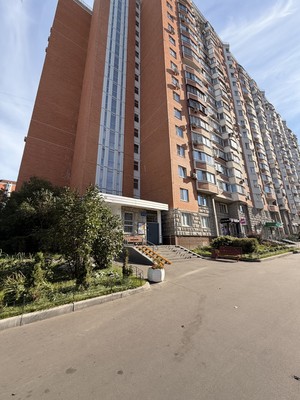 Продам однокомнатную (1-комн.) квартиру, Новочерёмушкинская ул, 49, Москва г
