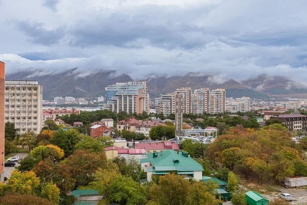 Продам однокомнатную (1-комн.) квартиру, Крымская ул, 19к1, Геленджик г