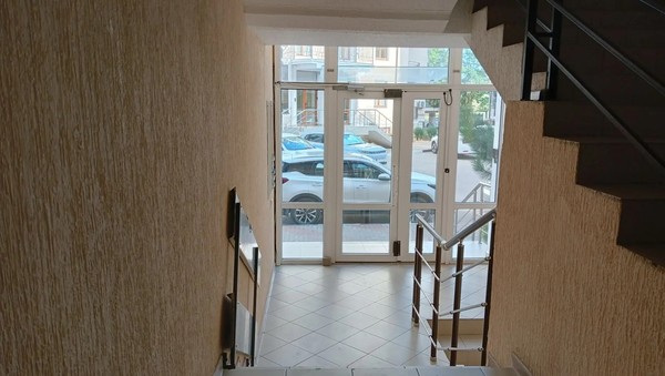 Продам однокомнатную (1-комн.) квартиру, Крымская ул, 19к1, Геленджик г