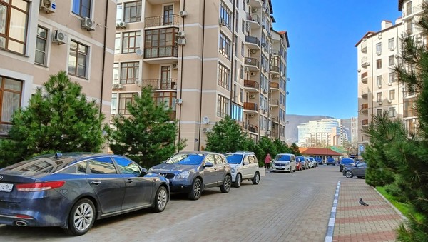 Продам однокомнатную (1-комн.) квартиру, Крымская ул, 19к1, Геленджик г