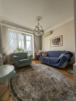 Продам трехкомнатную (3-комн.) квартиру, Пресненский Вал ул, 3, Москва г