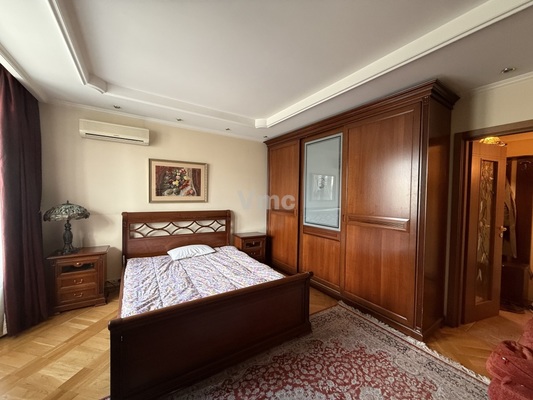 Продам трехкомнатную (3-комн.) квартиру, Пресненский Вал ул, 3, Москва г