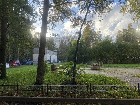 Сдам трехкомнатную (3-комн.) квартиру, Большевиков пр-кт, 37ак1, Санкт-Петербург г