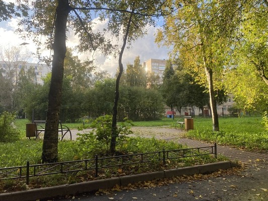 Сдам трехкомнатную (3-комн.) квартиру, Большевиков пр-кт, 37ак1, Санкт-Петербург г