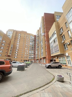 Продам двухкомнатную (2-комн.) квартиру, Барышевская Роща ул, 2, Щербинка г