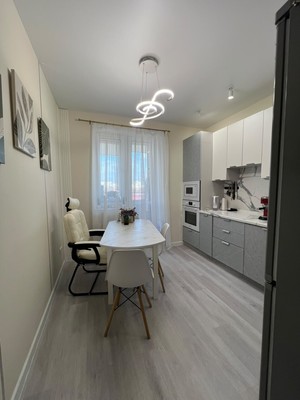 Продам однокомнатную (1-комн.) квартиру, Кирова (Центральный мкр.) ул, 17к1, Домодедово г