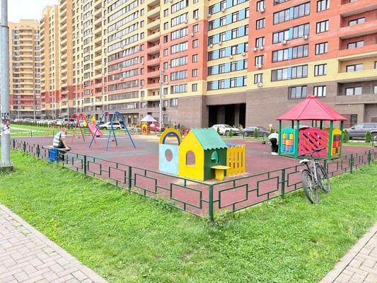 Продам однокомнатную (1-комн.) квартиру, Кирова (Центральный мкр.) ул, 17к1, Домодедово г
