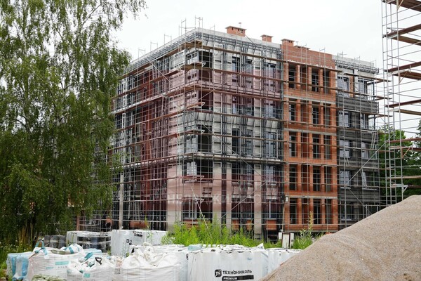 Продам однокомнатную (1-комн.) квартиру (долевое), Центральная ул, Заозерье п
