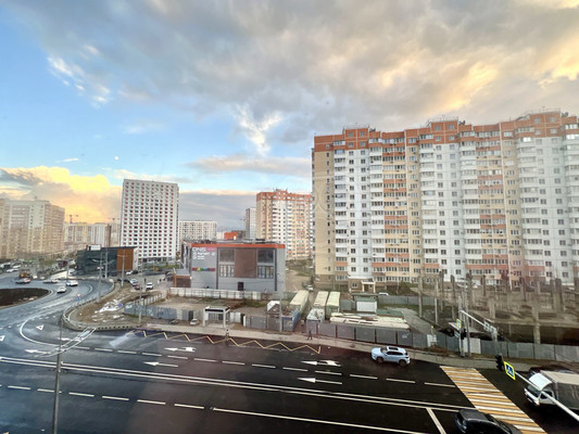 Продам однокомнатную (1-комн.) квартиру, Дзержинского пр-кт, 247, Новороссийск г