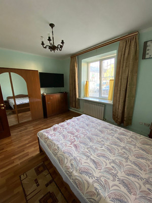 Продам трехкомнатную (3-комн.) квартиру, Мечиева ул, 163, Нальчик г