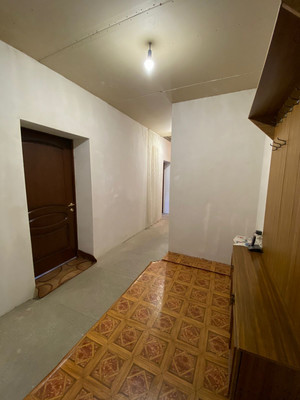 Продам трехкомнатную (3-комн.) квартиру, Мечиева ул, 163, Нальчик г