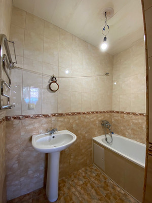 Продам трехкомнатную (3-комн.) квартиру, Мечиева ул, 163, Нальчик г
